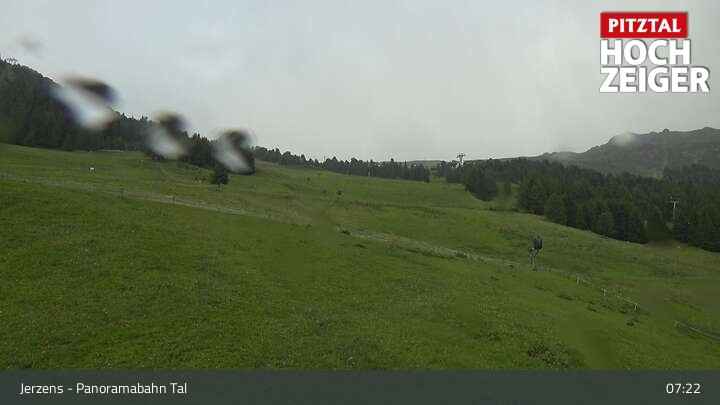 Archiv Foto Webcam Jerzens - Zirbenbahn Bergstation