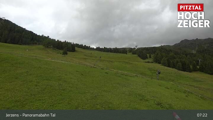 Archiv Foto Webcam Jerzens - Zirbenbahn Bergstation