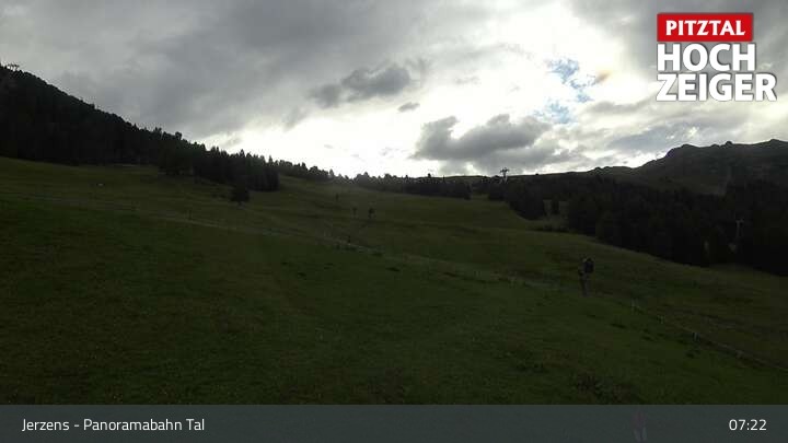 Archiv Foto Webcam Jerzens - Zirbenbahn Bergstation
