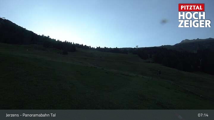 Archiv Foto Webcam Jerzens - Zirbenbahn Bergstation