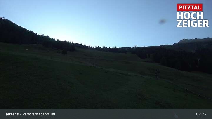 Archiv Foto Webcam Jerzens - Zirbenbahn Bergstation