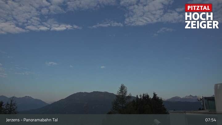 Archiv Foto Webcam Jerzens - Zirbenbahn Bergstation