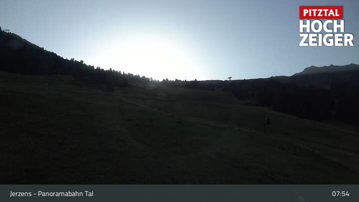 Archiv Foto Webcam Jerzens - Zirbenbahn Bergstation