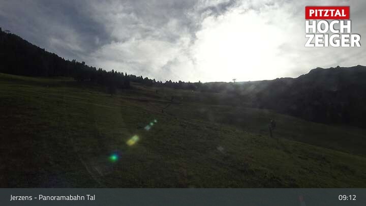 Archiv Foto Webcam Jerzens - Zirbenbahn Bergstation