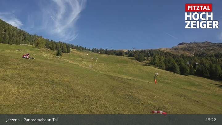 Archiv Foto Webcam Jerzens - Zirbenbahn Bergstation