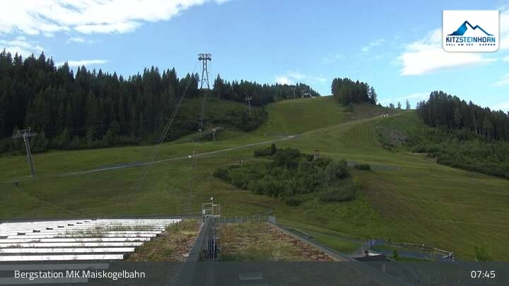 Archived image Webcam Kaprun: View Top Station Maiskogelbahn