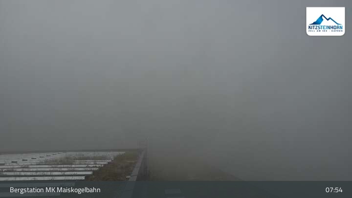 Archived image Webcam Kaprun: View Top Station Maiskogelbahn