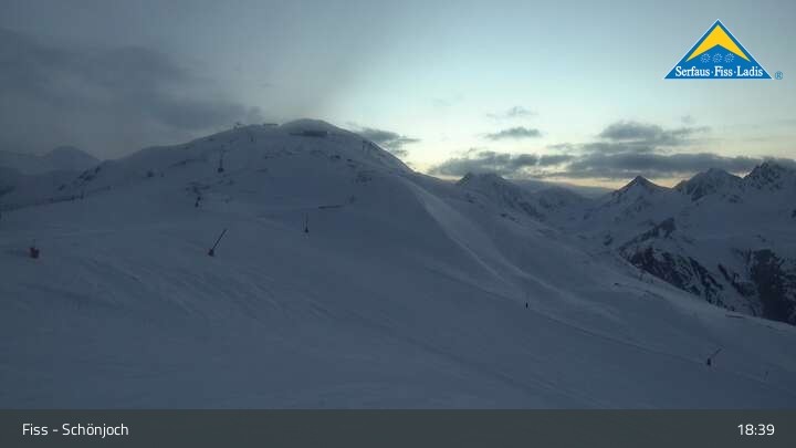 Archiv Foto Webcam Fiss: Schönjochbahn