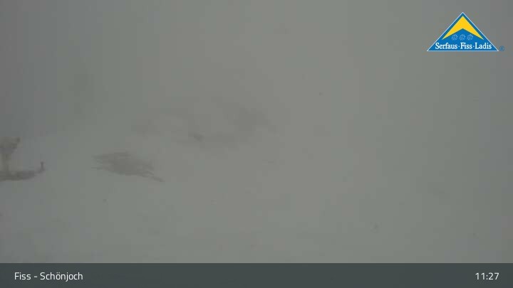 Archived image Webcam Fiss: Schönjochbahn lift