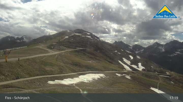 Archiv Foto Webcam Fiss: Schönjochbahn