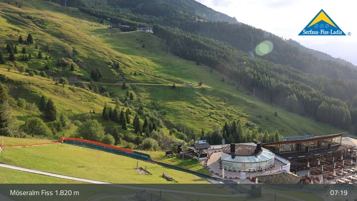 Archived image Webcam Mountain restaurant Möseralm and Funpark