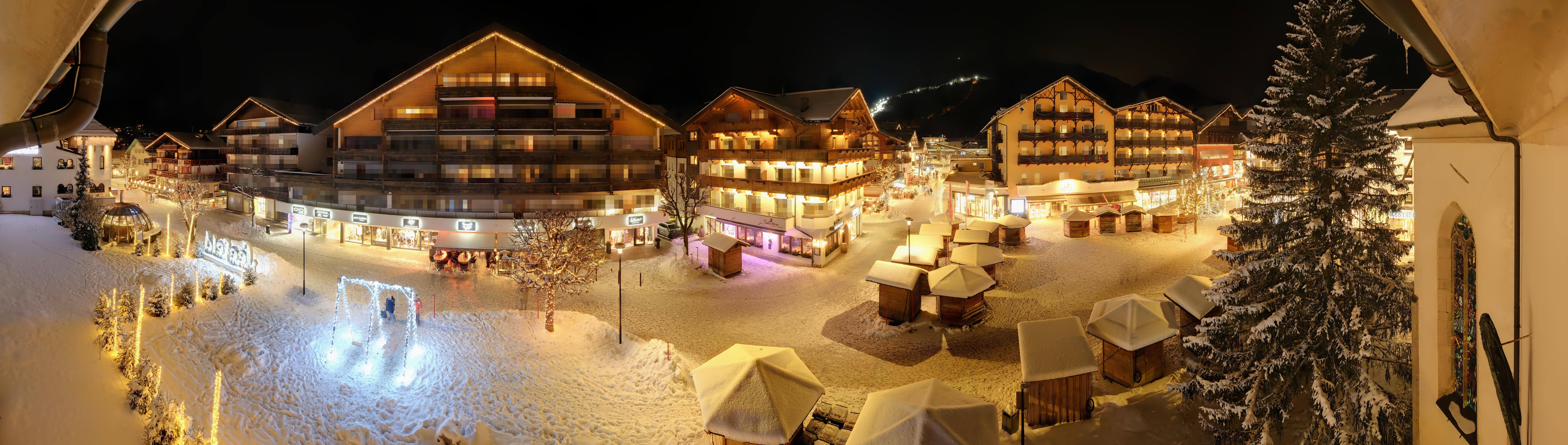 Archiv Foto Webcam Dorfplatz, Seefeld in Tirol