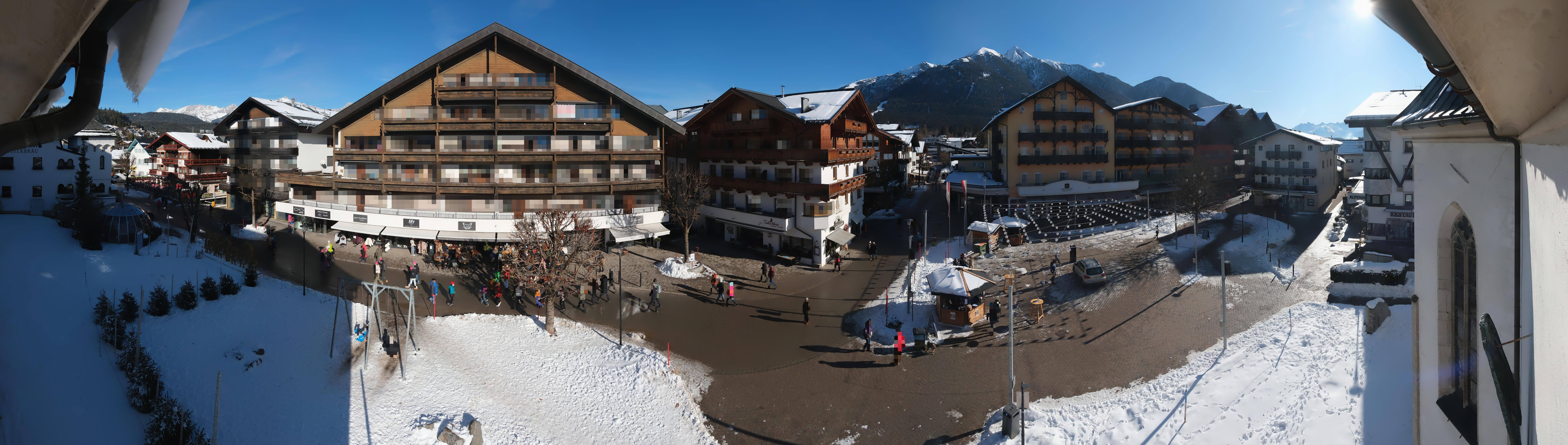 Archiv Foto Webcam Dorfplatz, Seefeld in Tirol