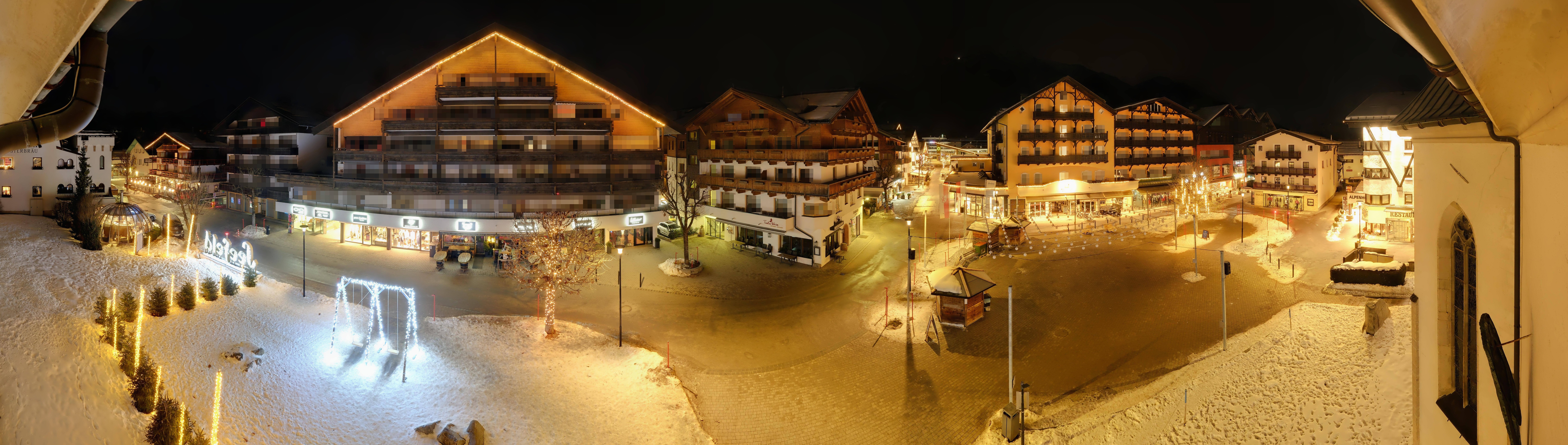 Archiv Foto Webcam Dorfplatz, Seefeld in Tirol