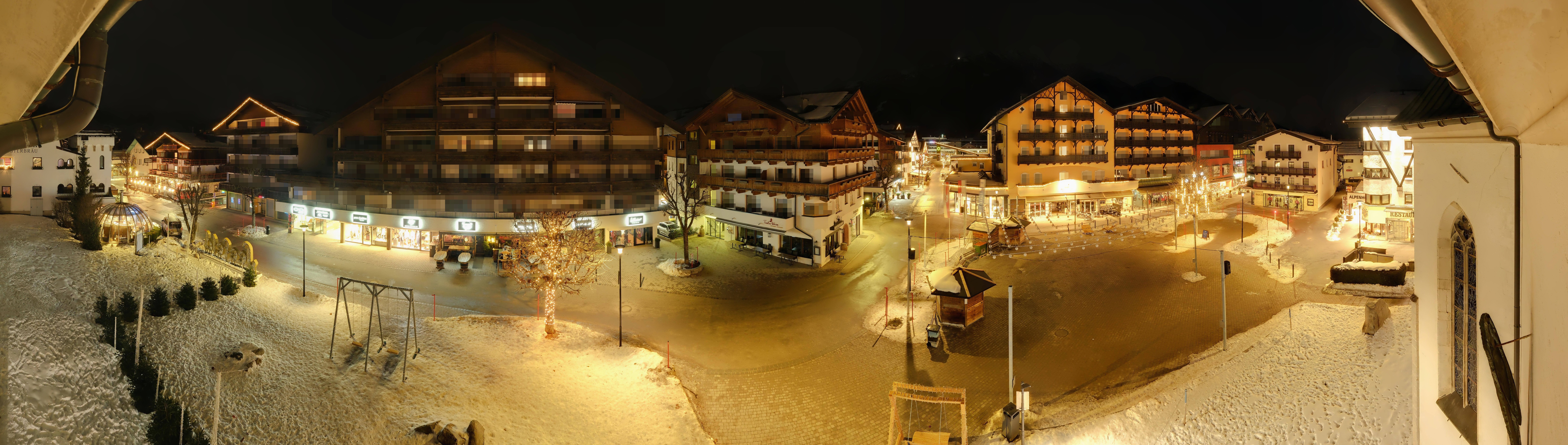 Archiv Foto Webcam Dorfplatz, Seefeld in Tirol