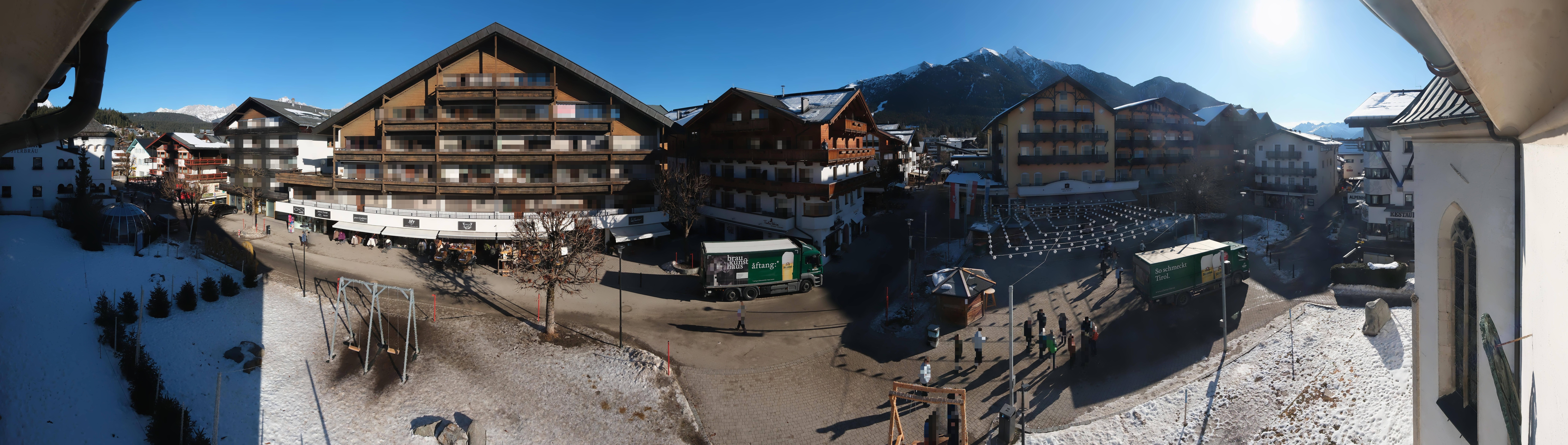 Archiv Foto Webcam Dorfplatz, Seefeld in Tirol