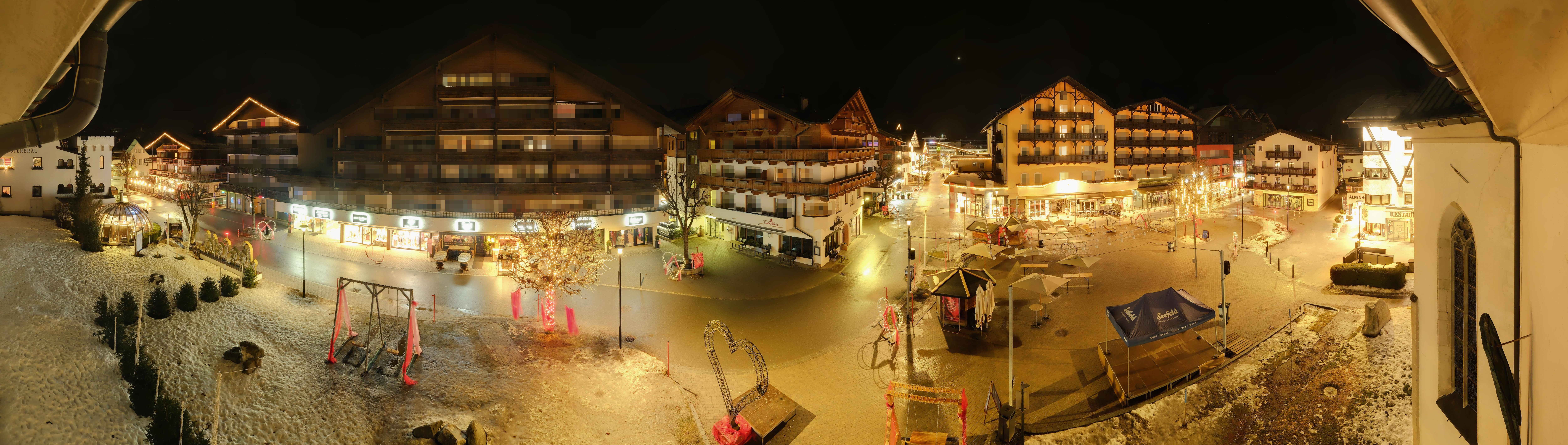 Archiv Foto Webcam Dorfplatz, Seefeld in Tirol