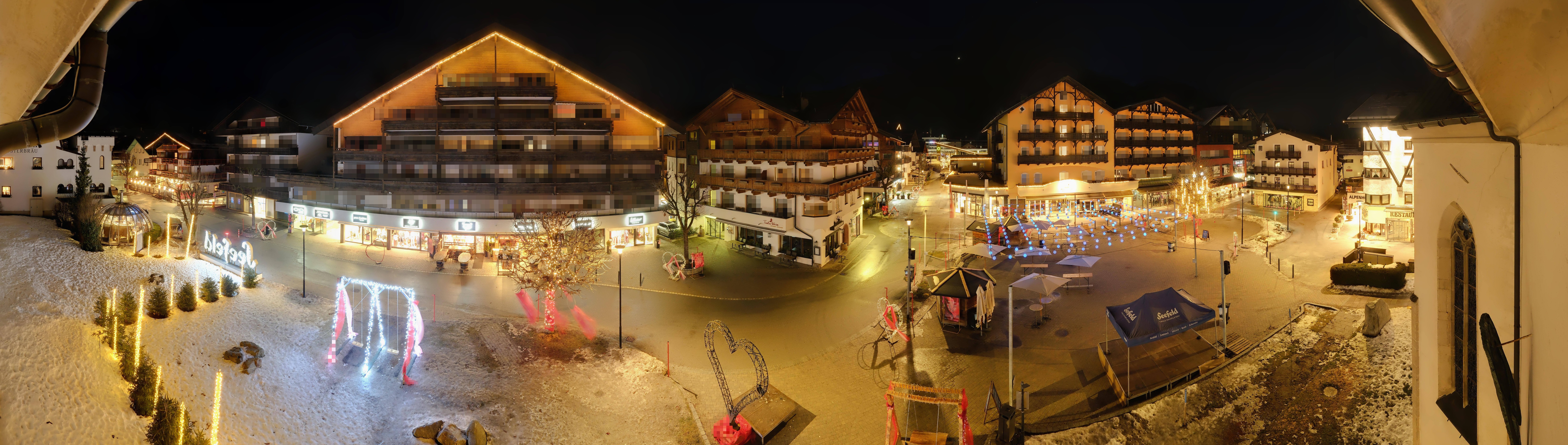 Archiv Foto Webcam Dorfplatz, Seefeld in Tirol