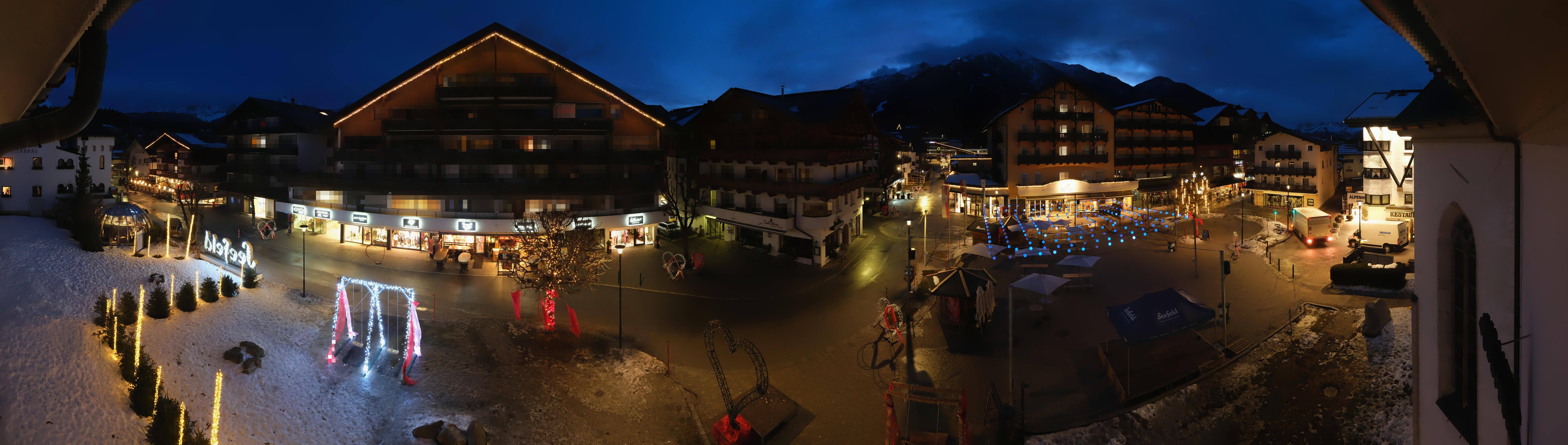 Archiv Foto Webcam Dorfplatz, Seefeld in Tirol