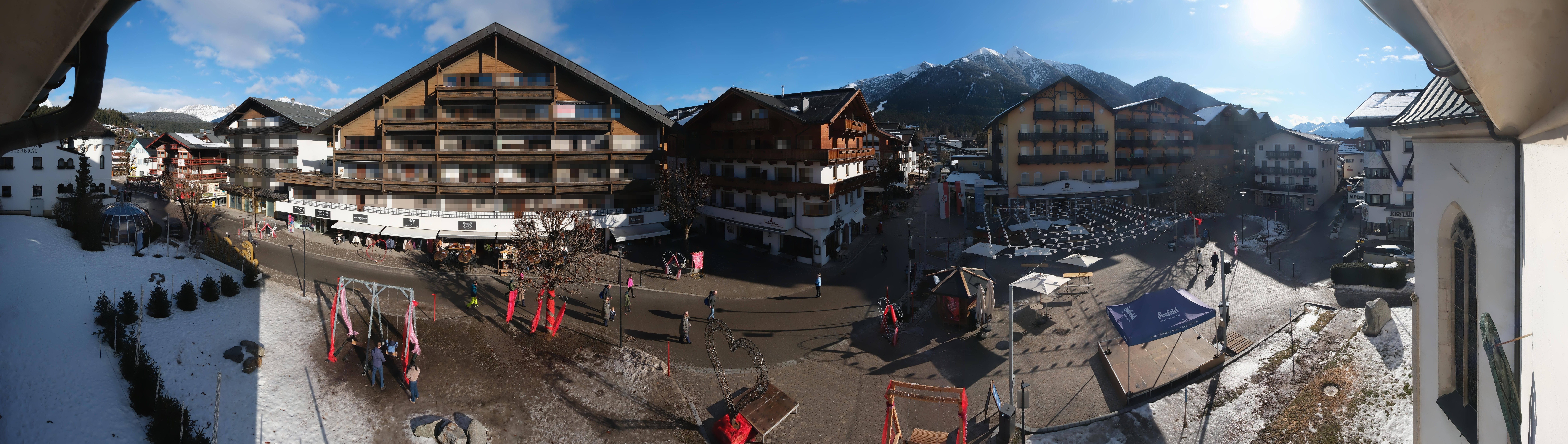 Archiv Foto Webcam Dorfplatz, Seefeld in Tirol