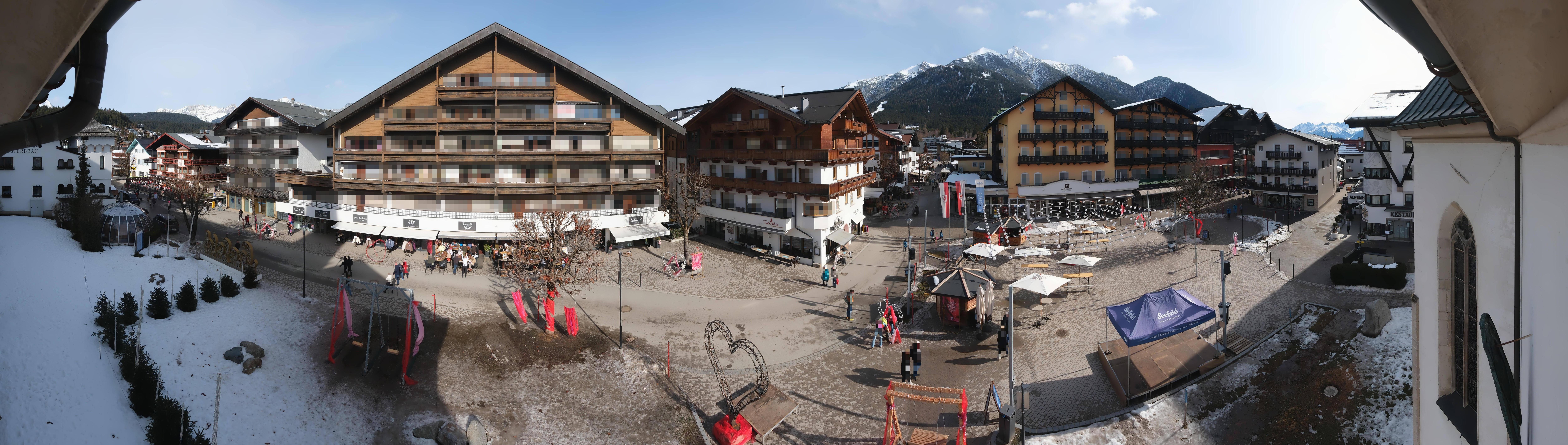 Archiv Foto Webcam Dorfplatz, Seefeld in Tirol