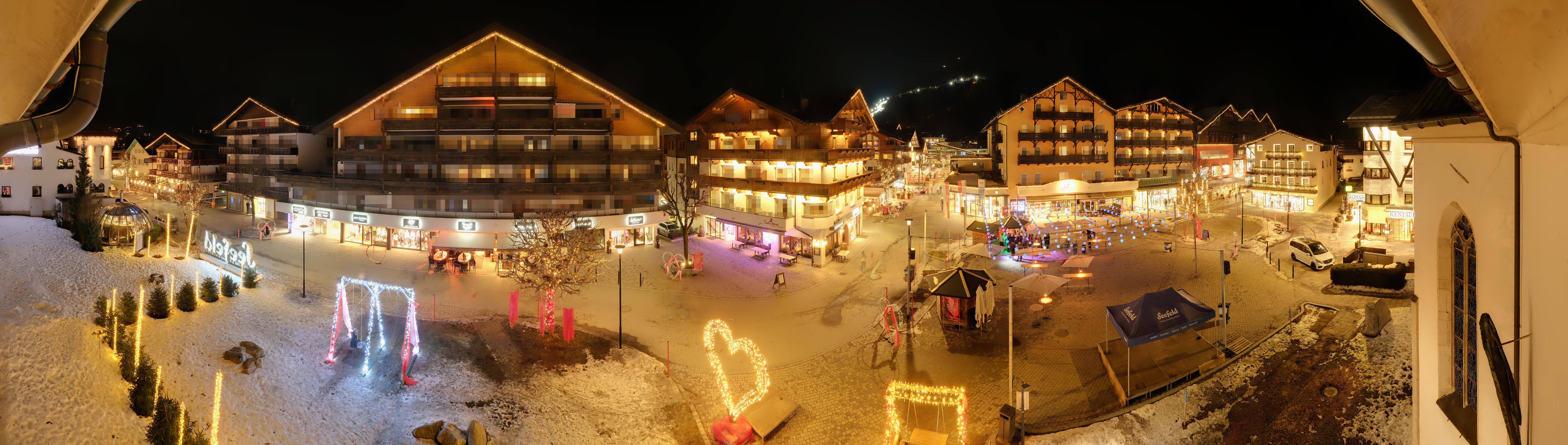 Archiv Foto Webcam Dorfplatz, Seefeld in Tirol