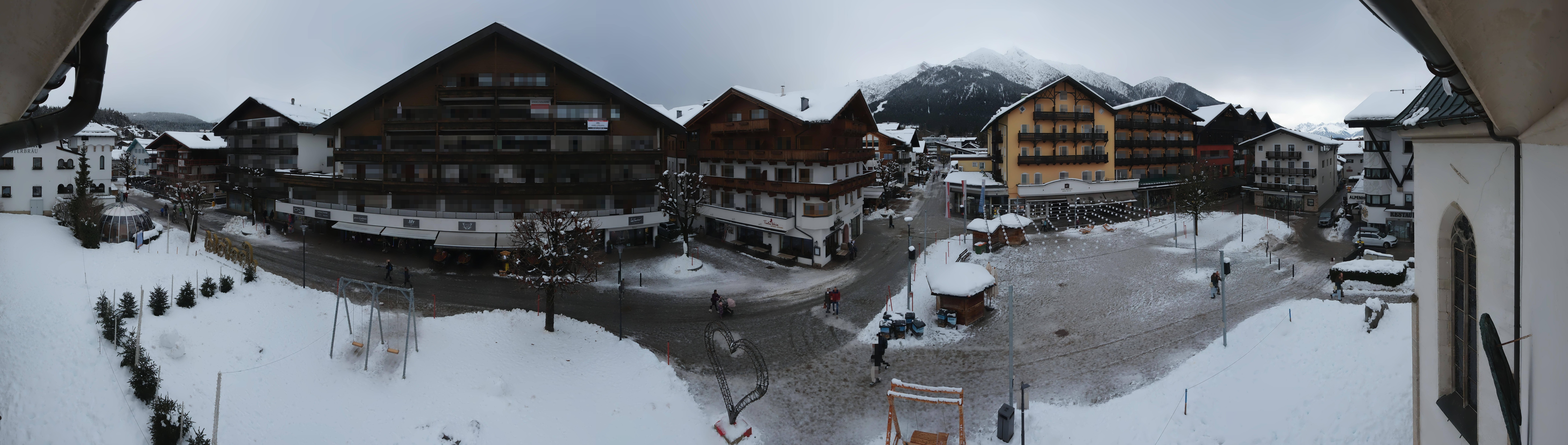 Archived image Webcam Village square, Seefeld