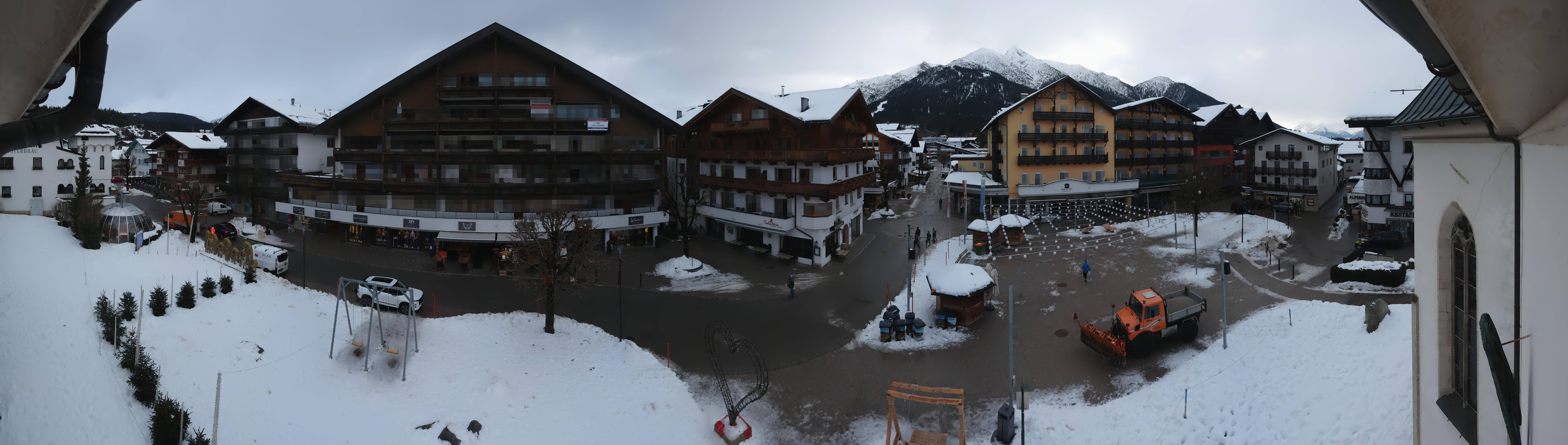 Archived image Webcam Village square, Seefeld
