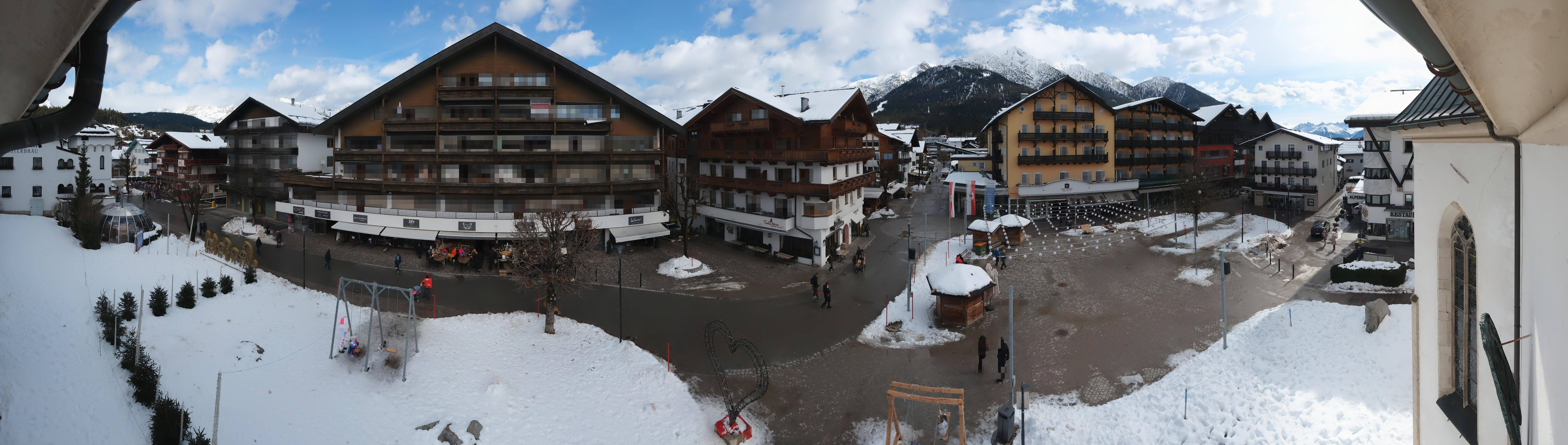 Archived image Webcam Village square, Seefeld