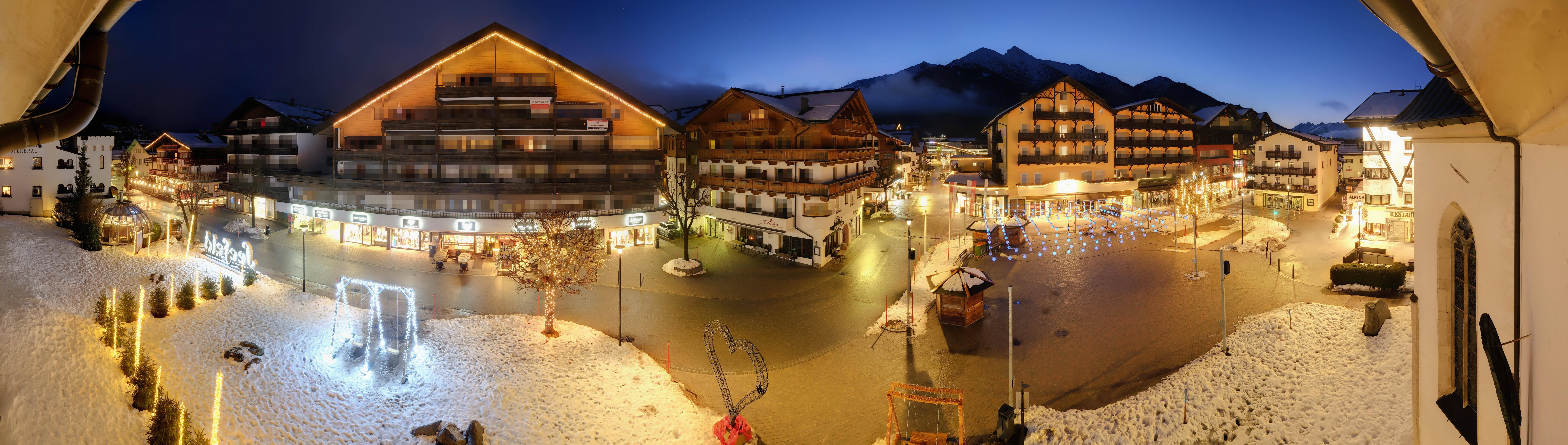 Archiv Foto Webcam Dorfplatz, Seefeld in Tirol
