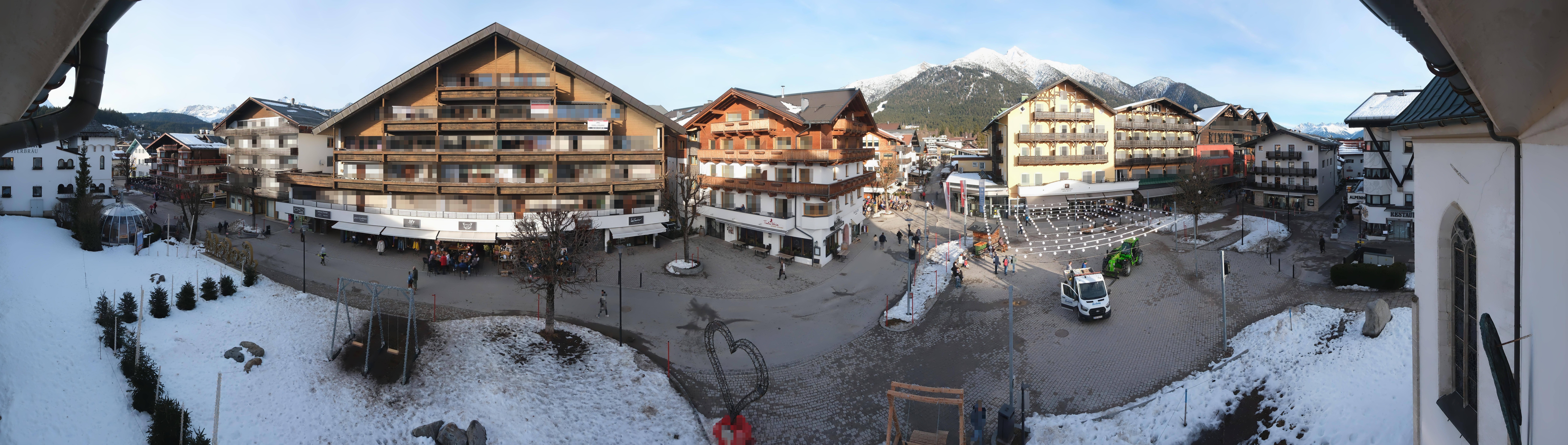 Archived image Webcam Village square, Seefeld