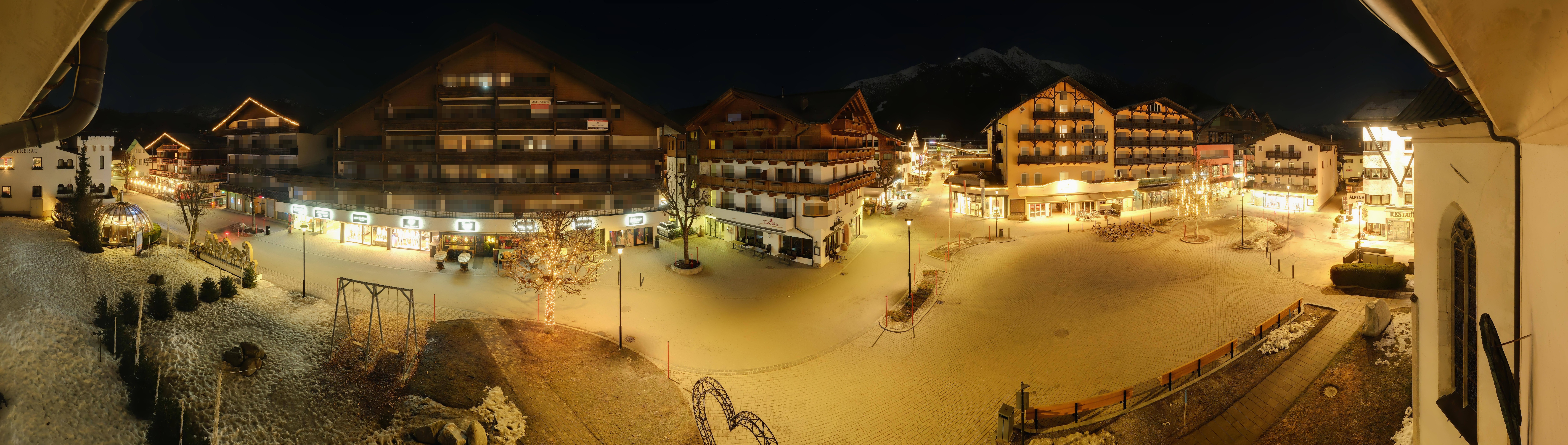 Archiv Foto Webcam Dorfplatz, Seefeld in Tirol