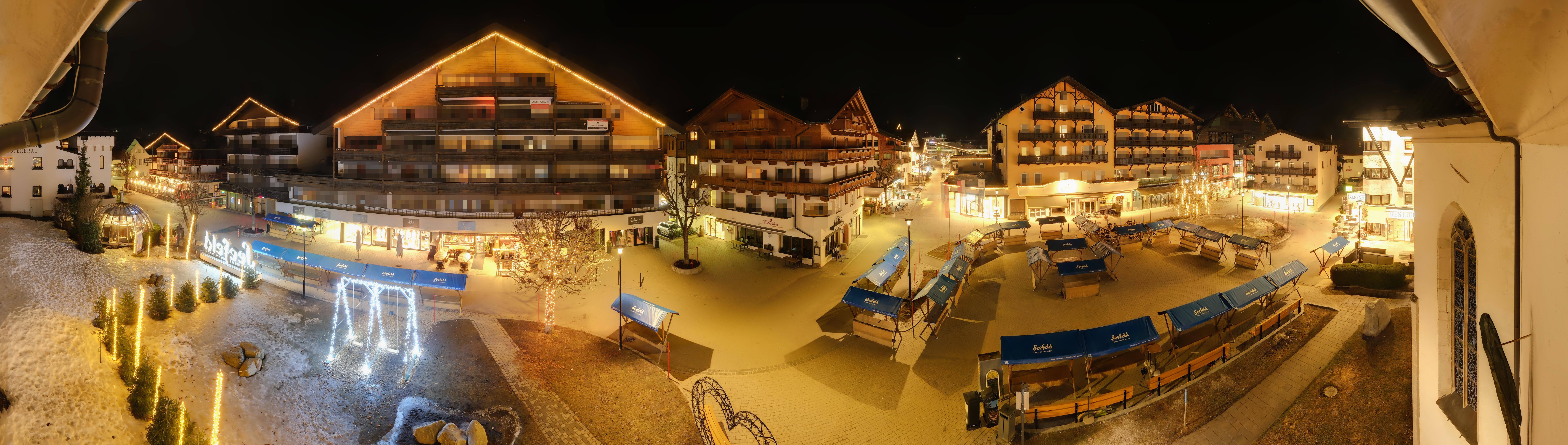 Archiv Foto Webcam Dorfplatz, Seefeld in Tirol