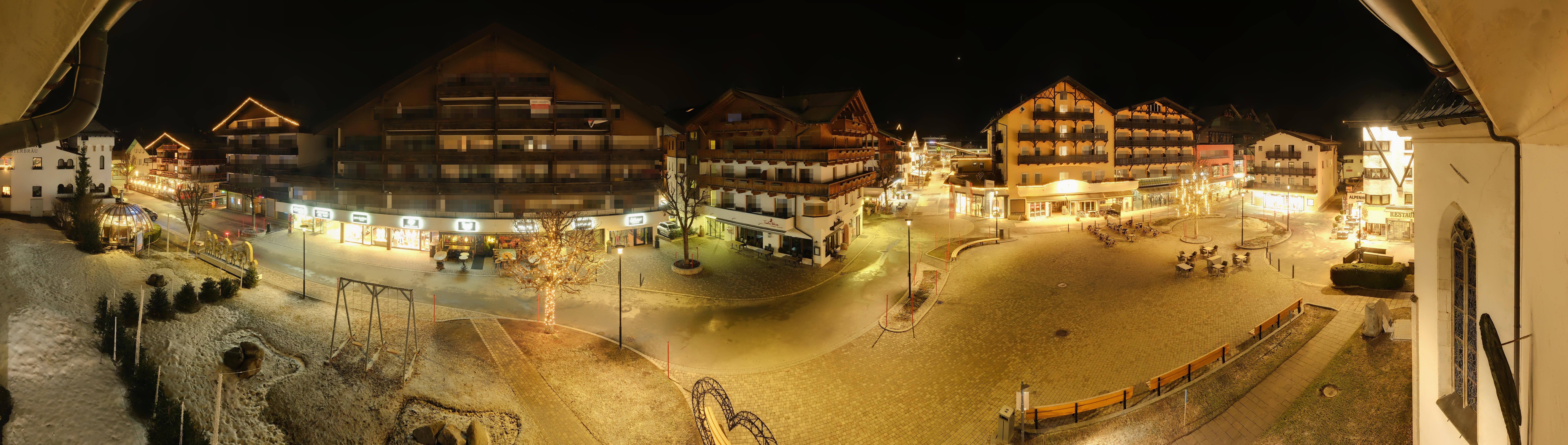 Archiv Foto Webcam Dorfplatz, Seefeld in Tirol