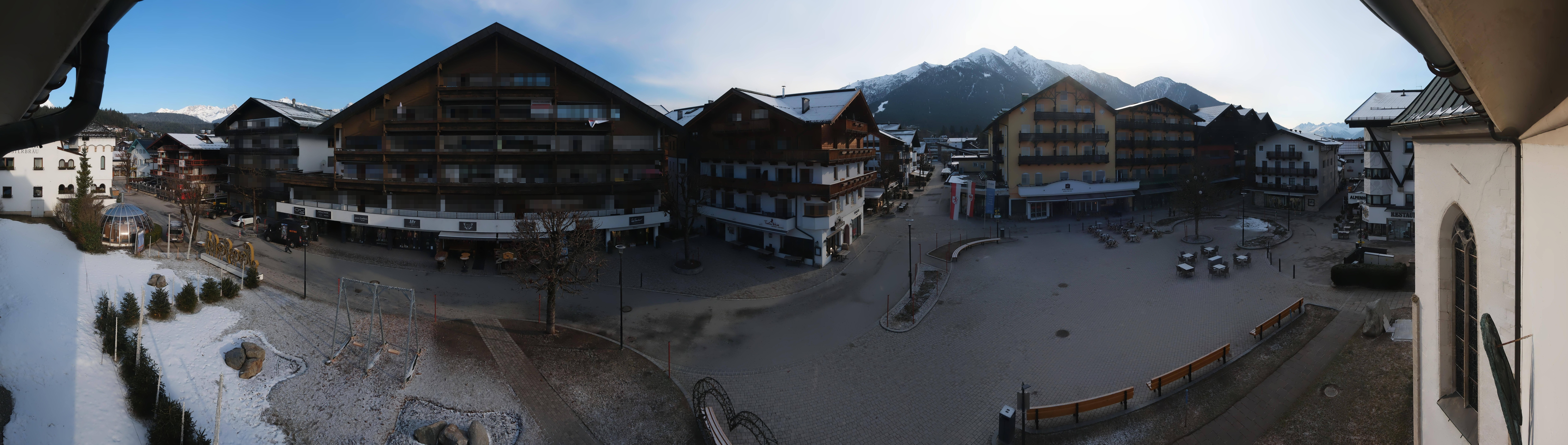 Archiv Foto Webcam Dorfplatz, Seefeld in Tirol