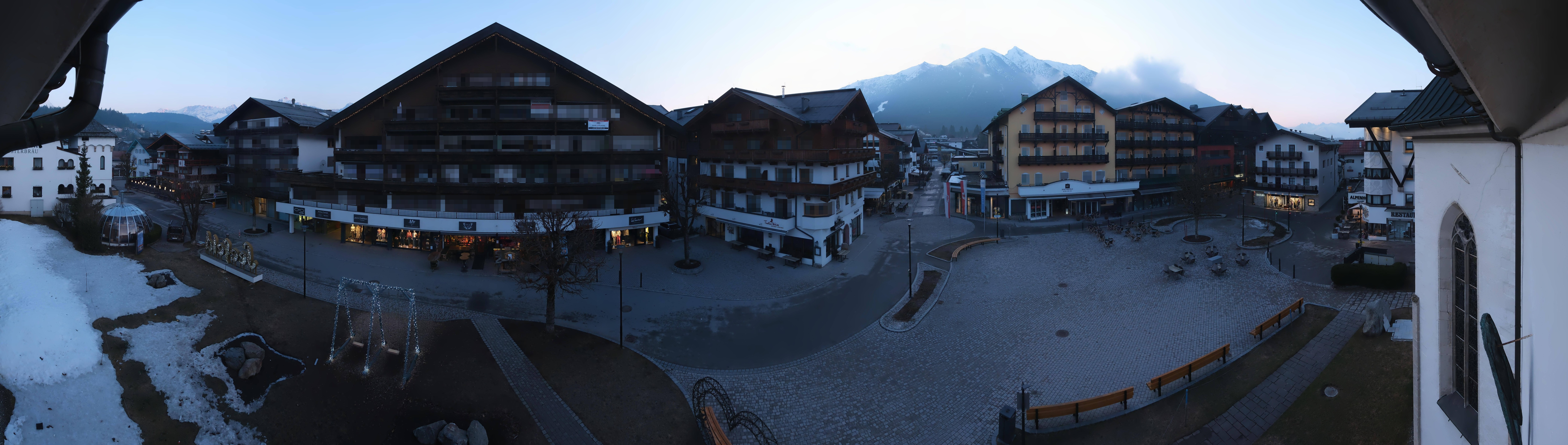 Archived image Webcam Village square, Seefeld