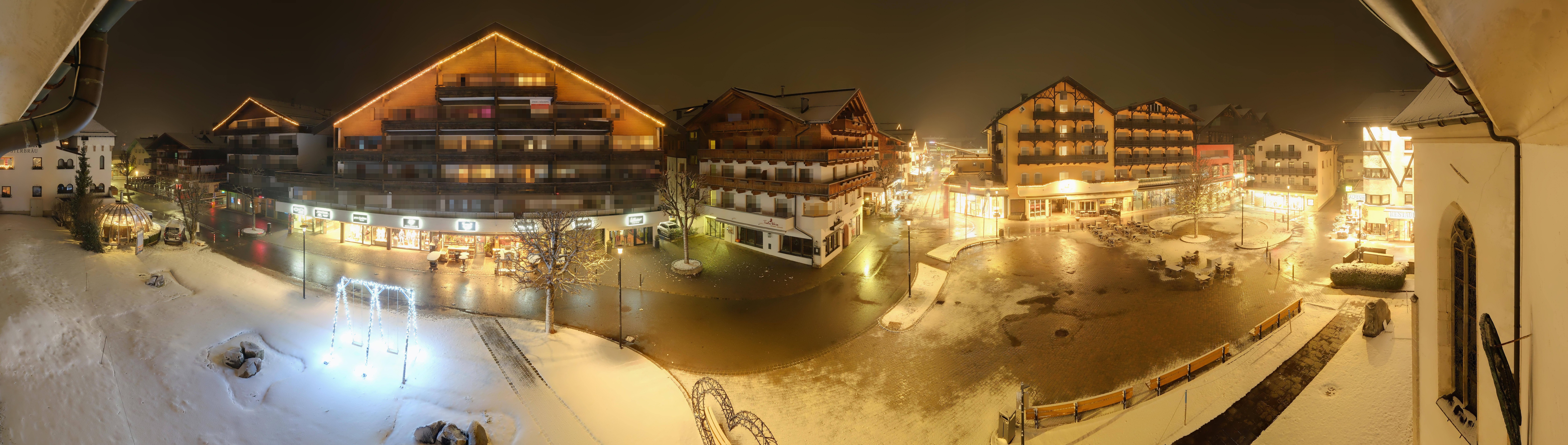 Archiv Foto Webcam Dorfplatz, Seefeld in Tirol