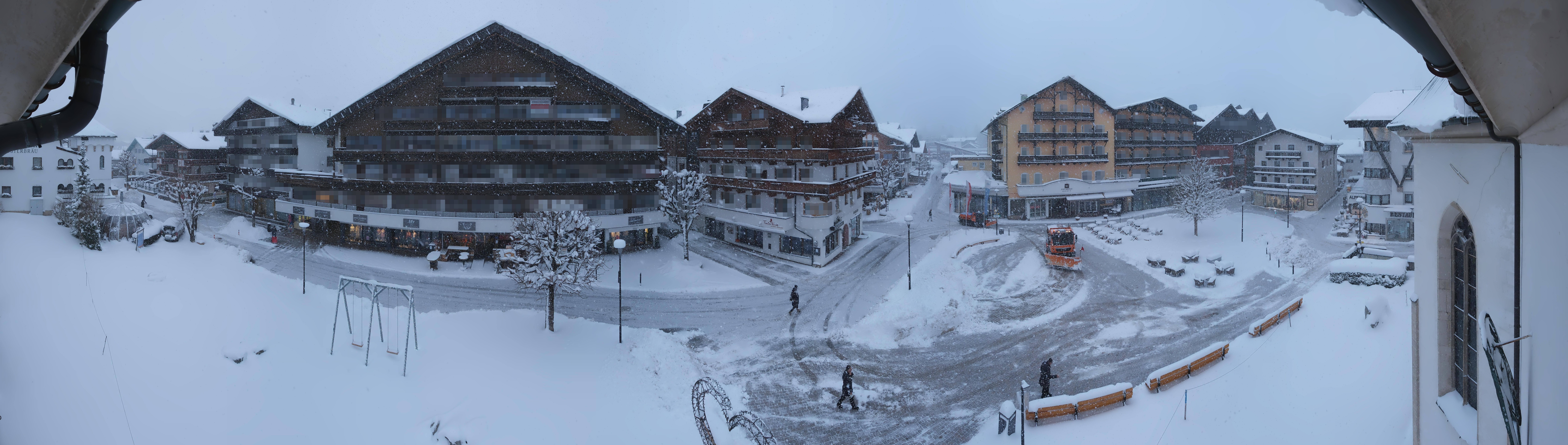 Archived image Webcam Village square, Seefeld