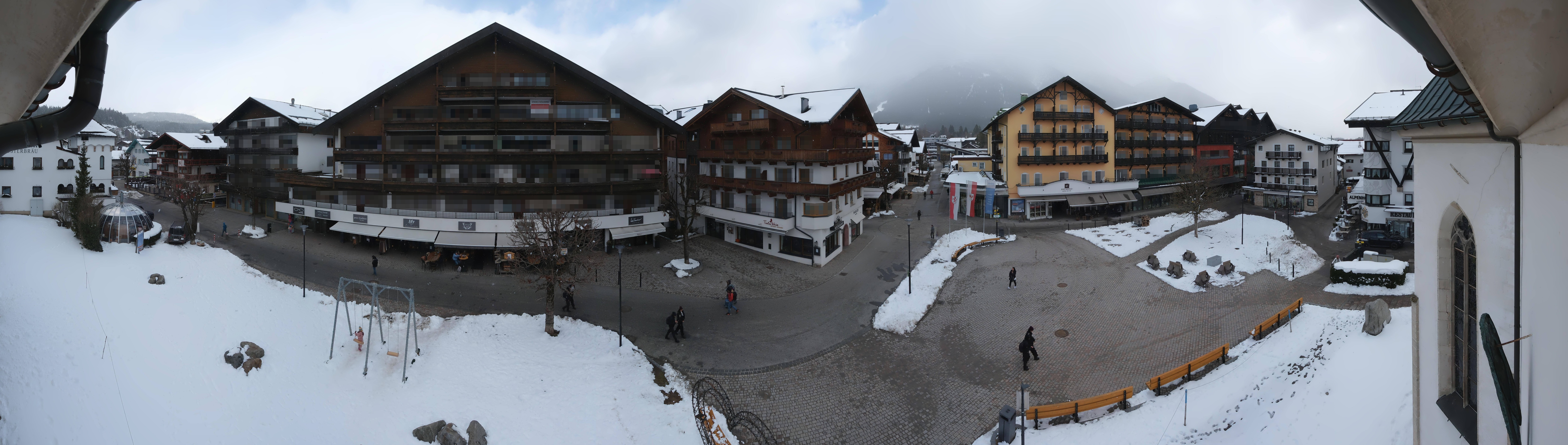 Archived image Webcam Village square, Seefeld
