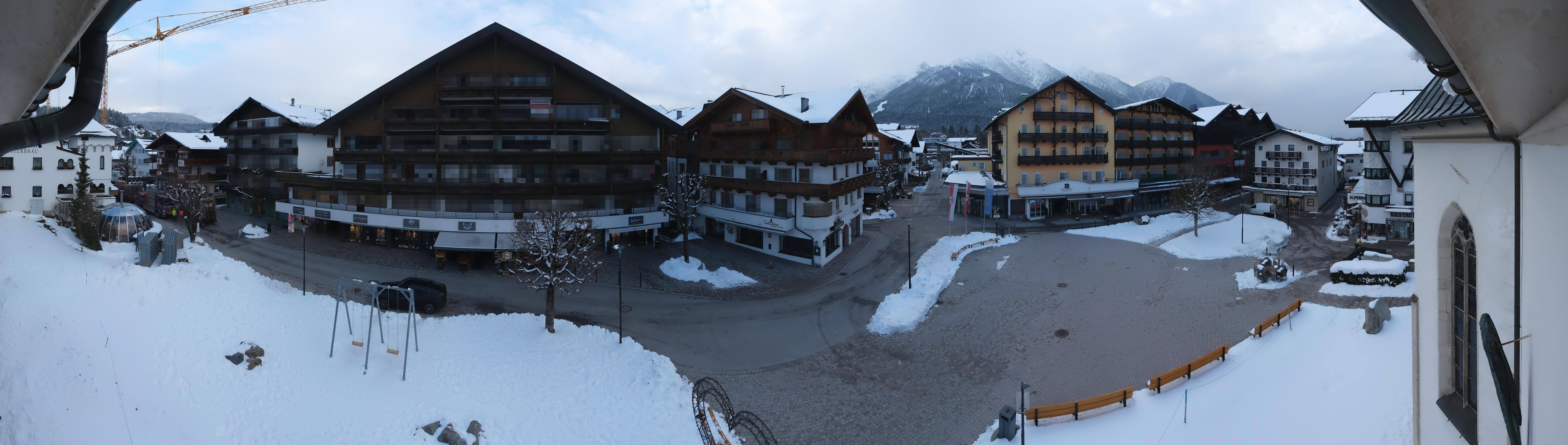Archiv Foto Webcam Dorfplatz, Seefeld in Tirol
