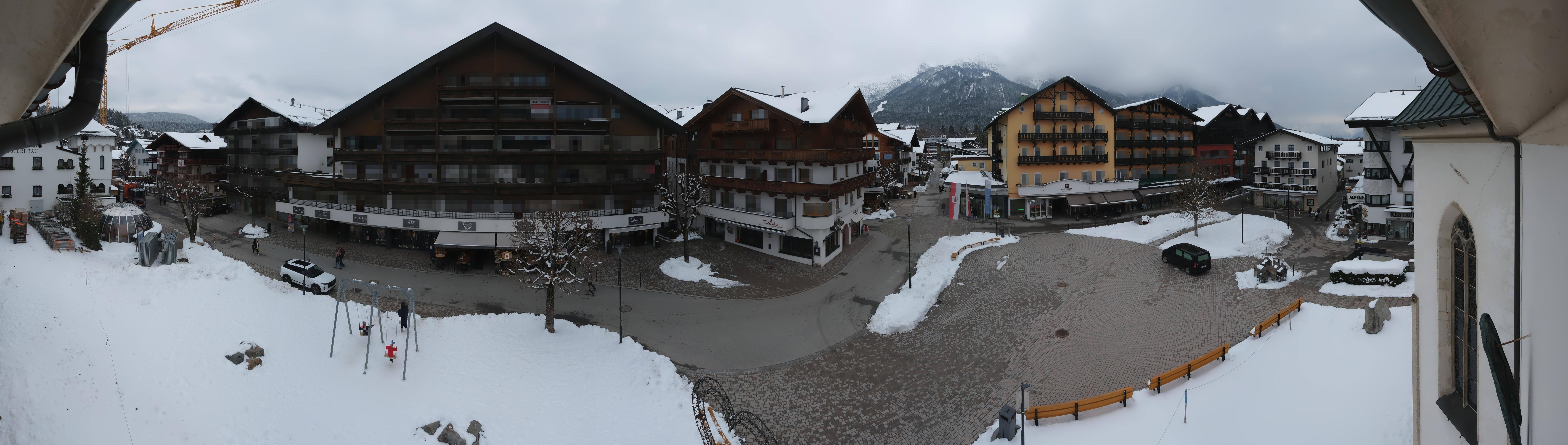 Archiv Foto Webcam Dorfplatz, Seefeld in Tirol