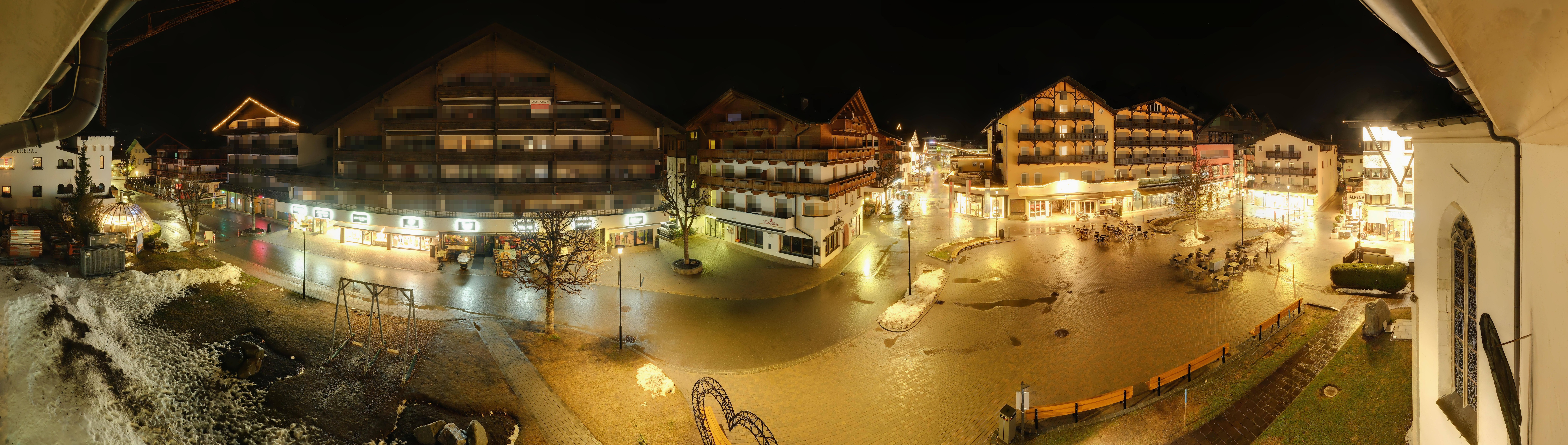 Archiv Foto Webcam Dorfplatz, Seefeld in Tirol