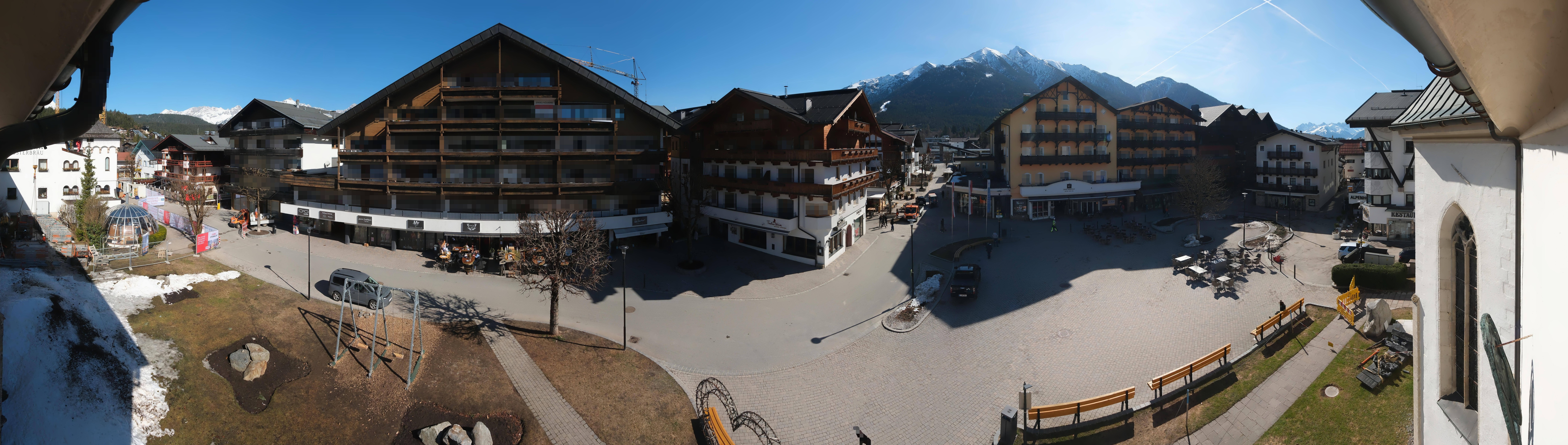 Archiv Foto Webcam Dorfplatz, Seefeld in Tirol
