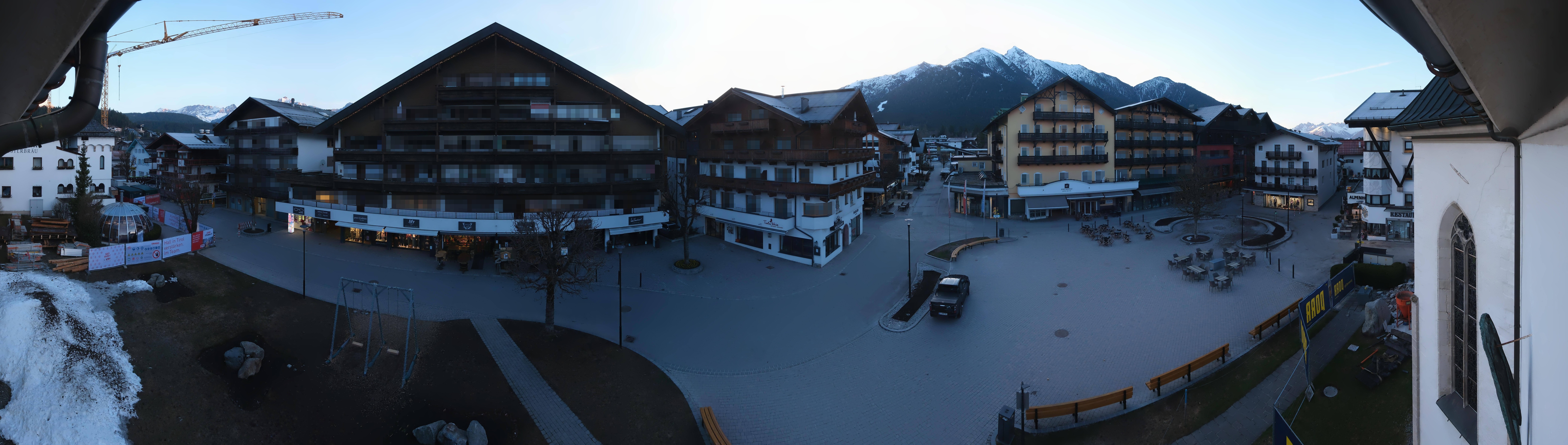 Archiv Foto Webcam Dorfplatz, Seefeld in Tirol