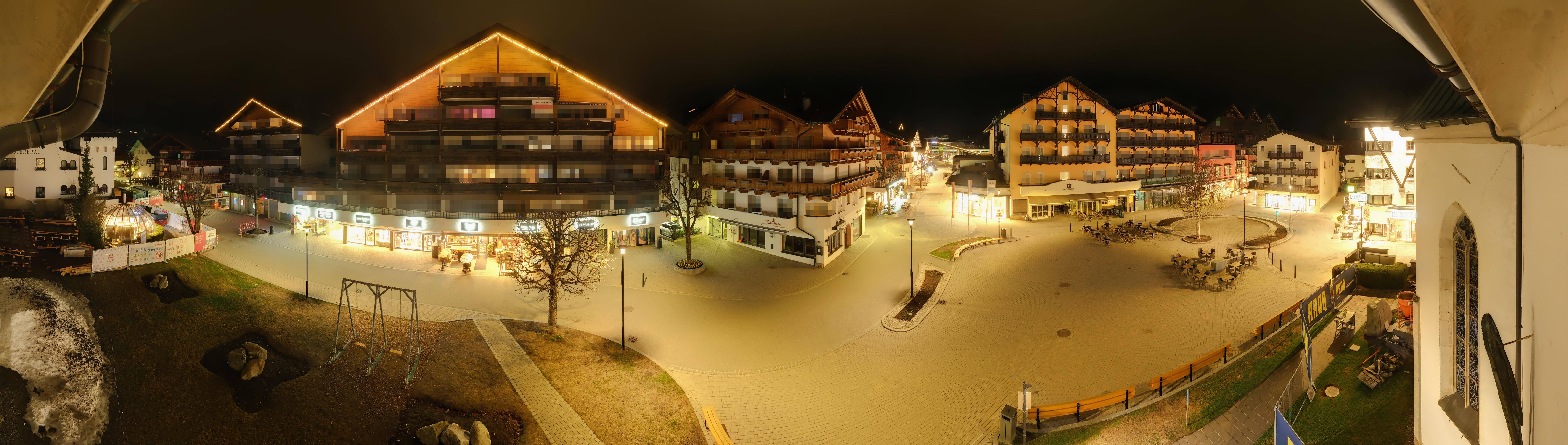 Archived image Webcam Village square, Seefeld