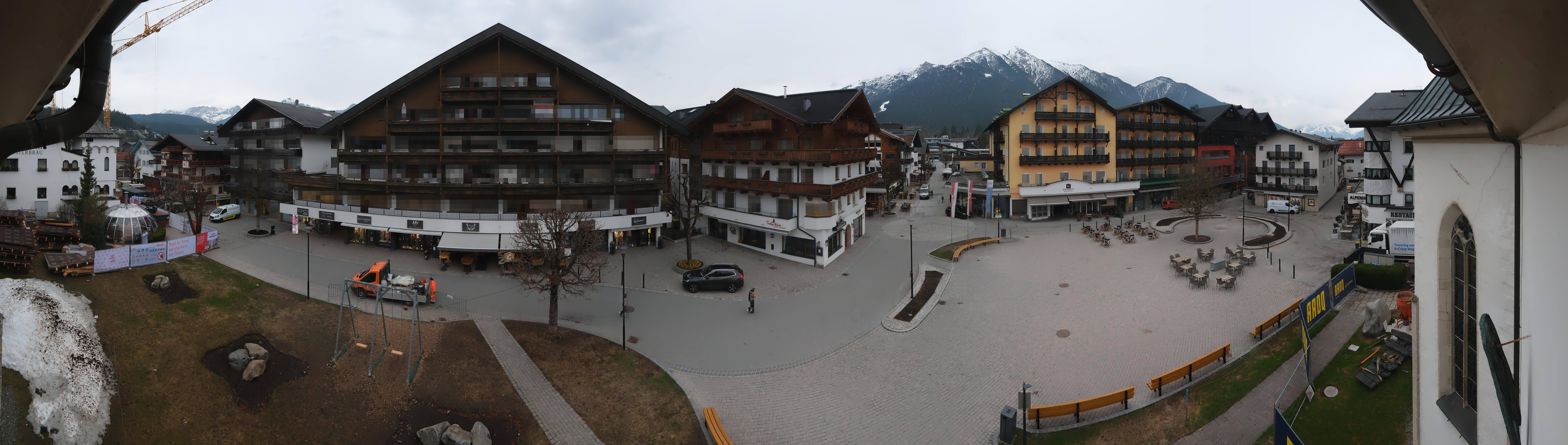 Archiv Foto Webcam Dorfplatz, Seefeld in Tirol