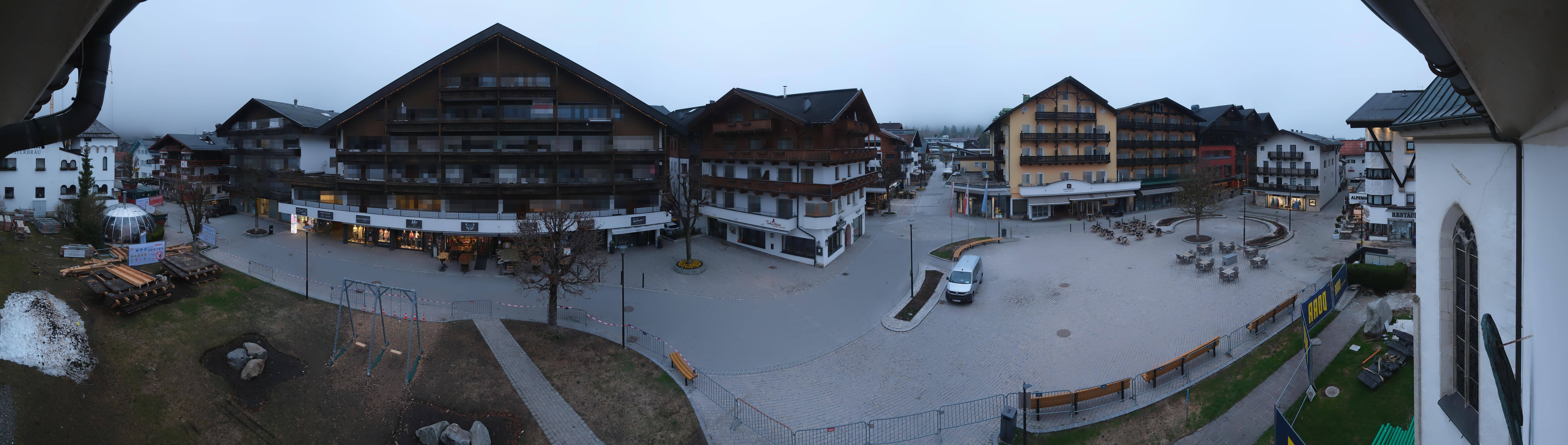 Archiv Foto Webcam Dorfplatz, Seefeld in Tirol