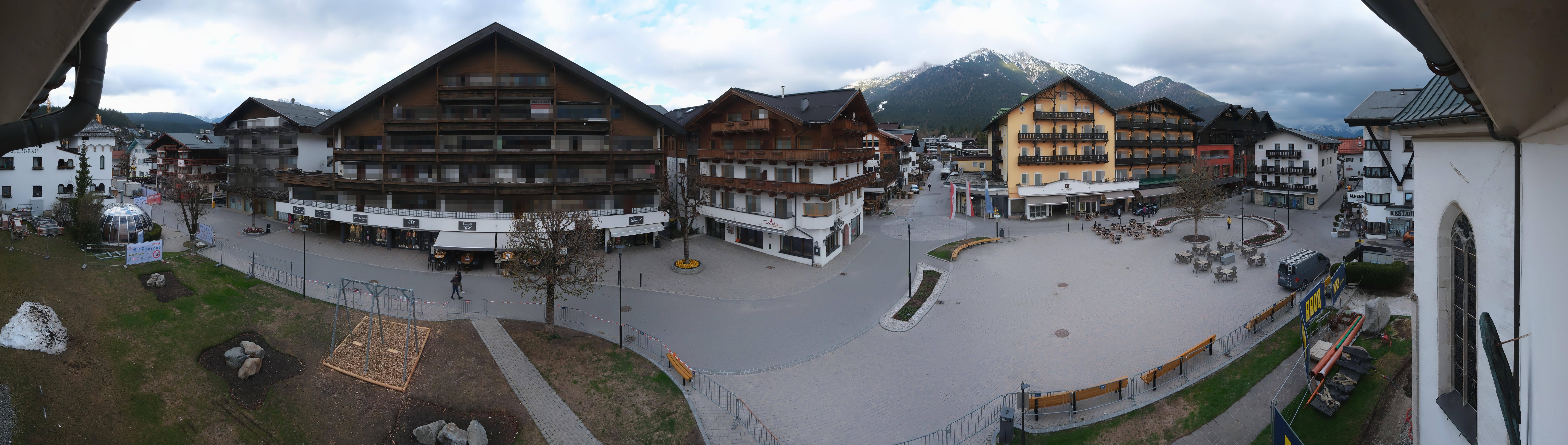 Archived image Webcam Village square, Seefeld
