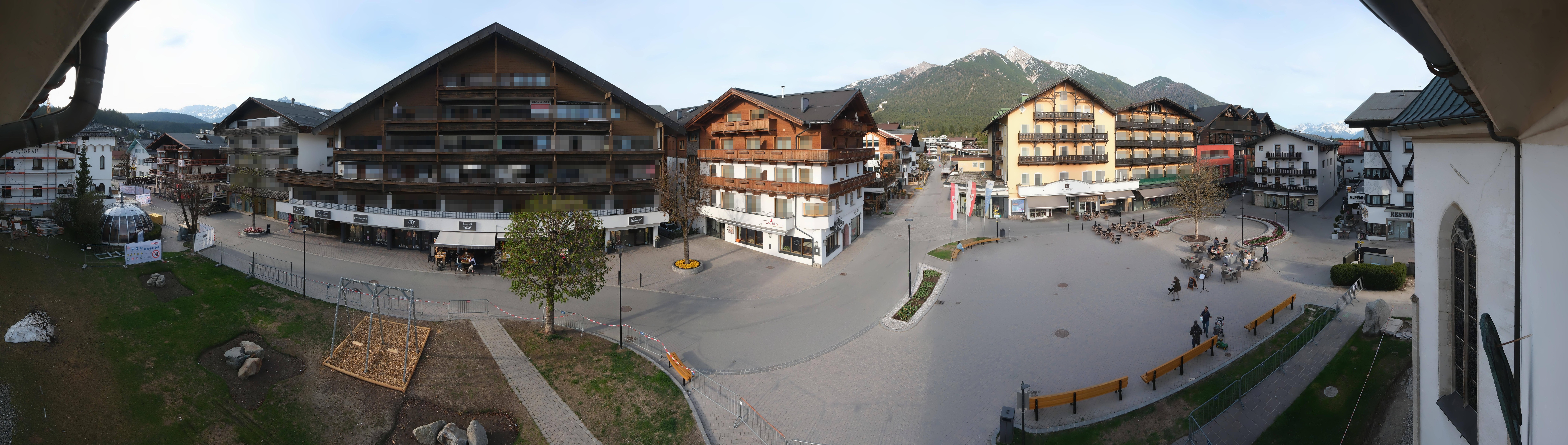 Archiv Foto Webcam Dorfplatz, Seefeld in Tirol