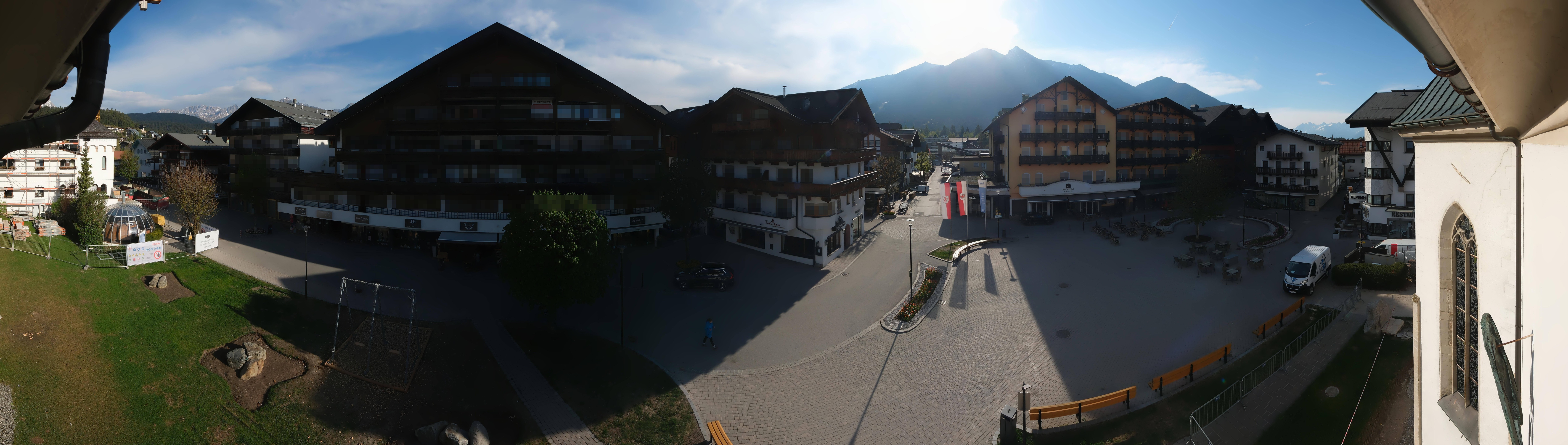 Archiv Foto Webcam Dorfplatz, Seefeld in Tirol